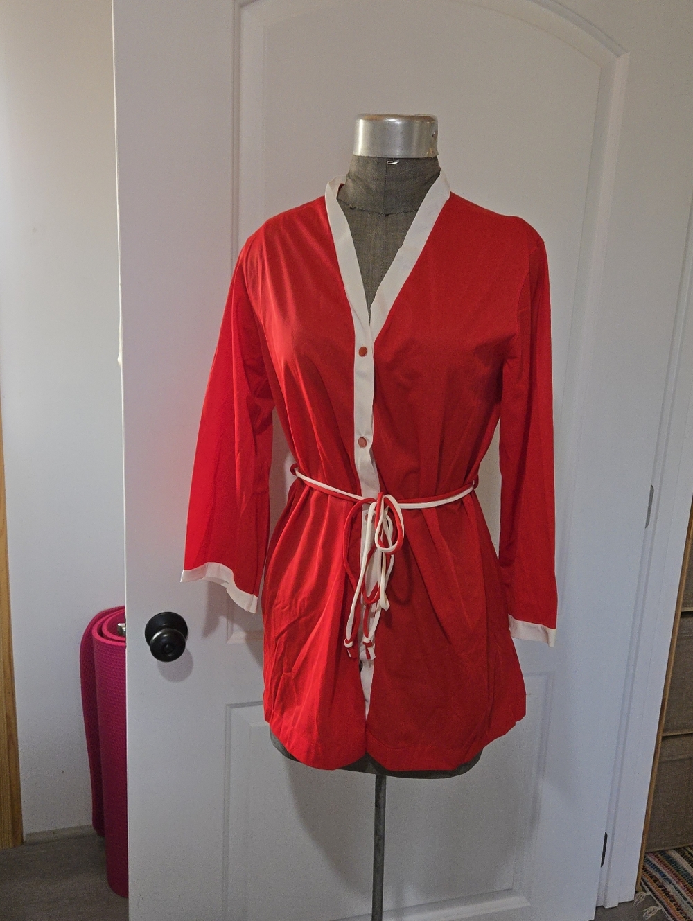 Vintage Pinehurst Lingerie 80s Red/White Nylon Sleepshirt Nightgown, SIZE M